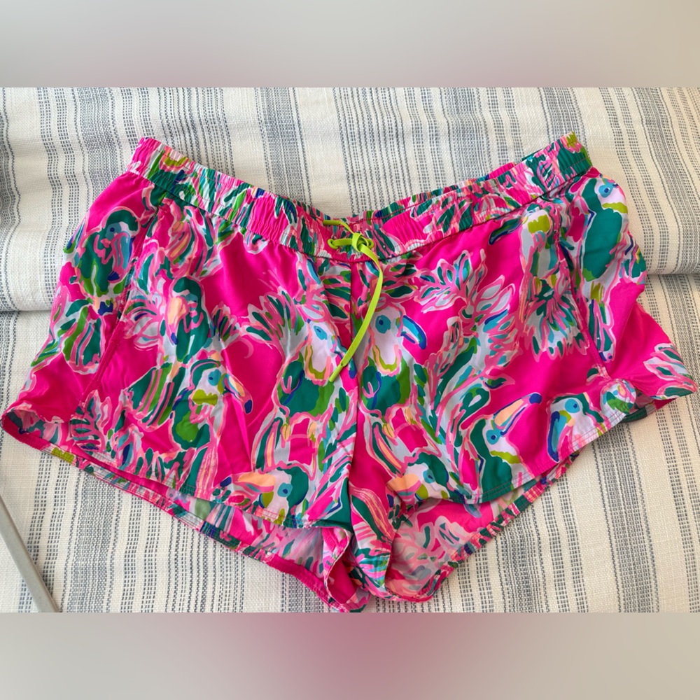 Lilly Pulitzer athletic shorts. Size XL